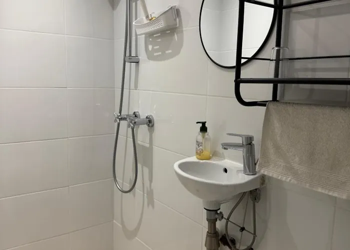 Avec Mezzanine Paris 30 Min Wi-fi Rapide * Bessancourt